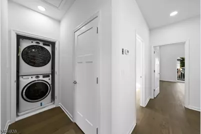 410 Morris Pl, Roselle, NJ 07203 - Photo 10