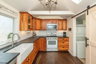 9 N Hillside Ave, Chatham, NJ 07928 - Photo 6