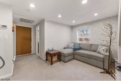 83 Village Rd, Pequannock Township, NJ 07444 - Photo 16