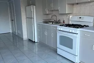 17B Garden Dr, Elmwood Park, NJ 07407 - Photo 16