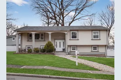 66 Lockwood Pl, Clifton, NJ 07012 - Photo 4