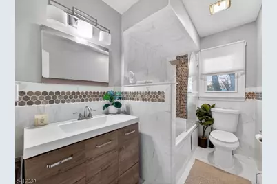 66 Lockwood Pl, Clifton, NJ 07012 - Photo 20