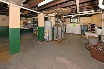 99 Christie St, Ridgefield, NJ 07660 - Photo 18