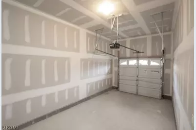 42 Arlene Ct, Parsippany, NJ 07950 - Photo 22