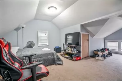 304 W 2nd Ave, Roselle, NJ 07203 - Photo 12