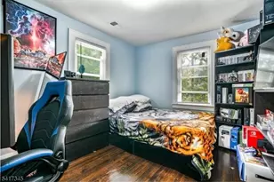 304 W 2nd Ave, Roselle, NJ 07203 - Photo 10