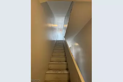 743 S 19th St, Newark, NJ 07103 - Photo 16