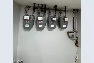 743 S 19th St, Newark, NJ 07103 - Photo 14