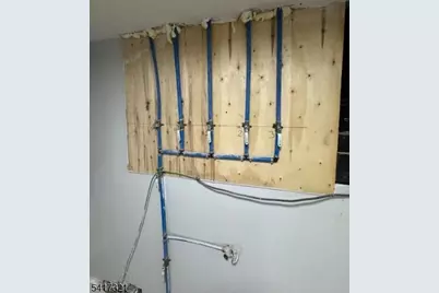 743 S 19th St, Newark, NJ 07103 - Photo 20