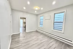 46 Hawkins St, Newark, NJ 07105 - Photo 4