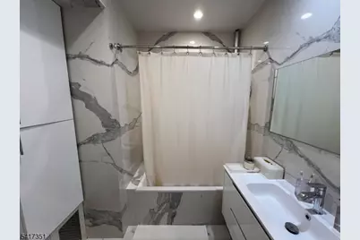 33 Apt1 Claremont Ave #1, Montclair, NJ 07042 - Photo 32