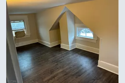 36 Cross St #2, Montclair, NJ 07042 - Photo 10