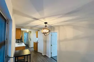 36 Cross St, Montclair, NJ 07042 - Photo 2