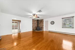 35 Marudy Dr, Clinton, NJ 08809 - Photo 6