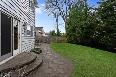 735 Castleman Dr, Westfield, NJ 07090 - Photo 24