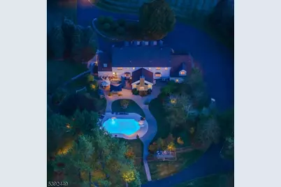 37 Pequest Rd, Green Township, NJ 07821 - Photo 2