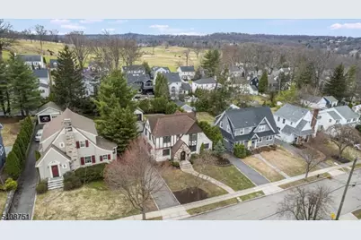 11 Valhalla Way, Verona, NJ 07044 - Photo 38