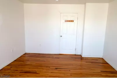 524 Mulberry St #3, Newark, NJ 07114 - Photo 10