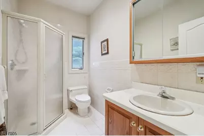 111 Chopin Dr, Wayne, NJ 07470 - Photo 18