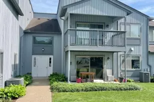 189 Drake Ln, Roxbury Township, NJ 07852 - Photo 2