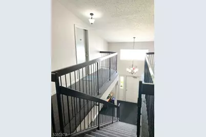 189 Drake Ln, Roxbury Township, NJ 07852 - Photo 18