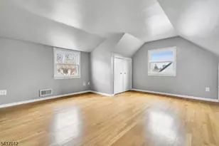 823 Pinewood Rd, Union Township, NJ 07083 - Photo 16