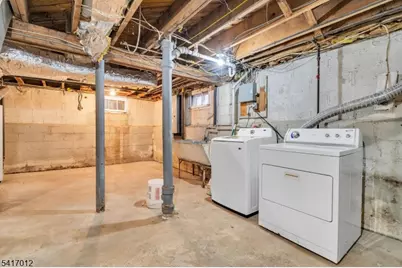 823 Pinewood Rd, Union Township, NJ 07083 - Photo 18