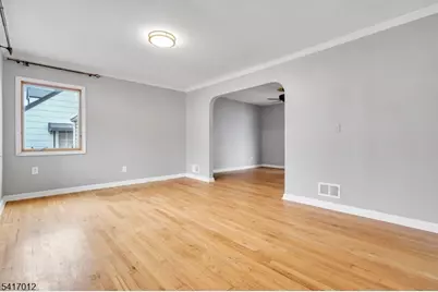 823 Pinewood Rd, Union Township, NJ 07083 - Photo 4