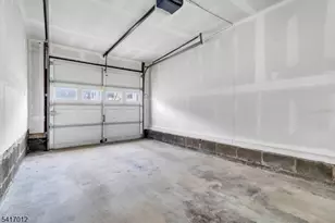 823 Pinewood Rd, Union Township, NJ 07083 - Photo 20