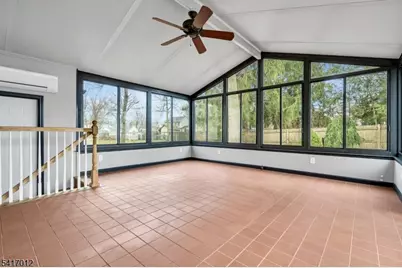 823 Pinewood Rd, Union Township, NJ 07083 - Photo 10