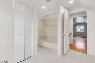 823 Pinewood Rd, Union Township, NJ 07083 - Photo 14