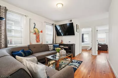 648 Myrtle St, Elizabeth, NJ 07202 - Photo 4