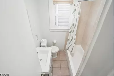 648 Myrtle St, Elizabeth, NJ 07202 - Photo 12