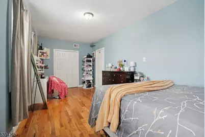 648 Myrtle St, Elizabeth, NJ 07202 - Photo 6