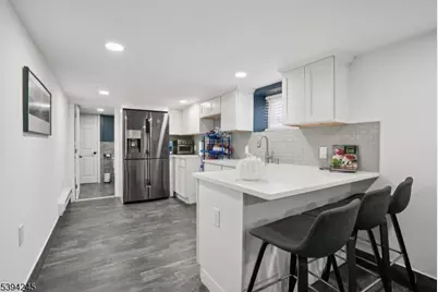 648 Myrtle St, Elizabeth, NJ 07202 - Photo 34