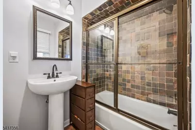 25 Kent Pl, Clark Township, NJ 07066 - Photo 28