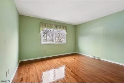 38 Hunters Circle, Tewksbury Township, NJ 08833 - Photo 24