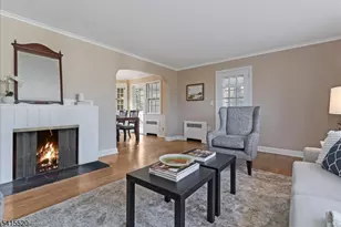 241 Evergreen Ct, Mountainside, NJ 07092 - Photo 4