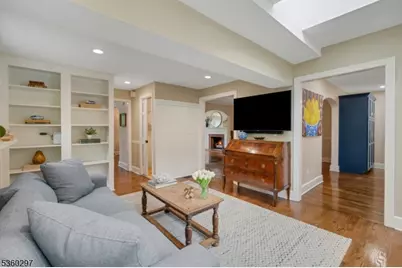 215 Kent Place Blvd, Summit, NJ 07901 - Photo 16