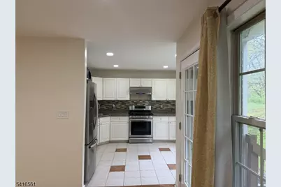 1704 Bergen Ct, Montgomery Township, NJ 08502 - Photo 6
