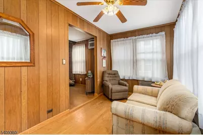 7 Delafield Ave, Rutherford, NJ 07070 - Photo 2