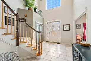 5 Teakwood Ct, Jefferson Township, NJ 07849 - Photo 2