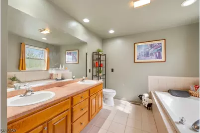 5 Teakwood Ct, Jefferson Township, NJ 07849 - Photo 16