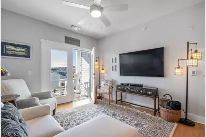 4 Vanderbilt Blvd #408, Florham Park, NJ 07932 - Photo 18