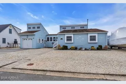 134 Eileen Ln, Stafford Township, NJ 08050 - Photo 2