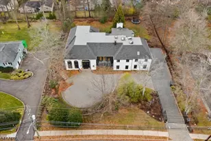 84 Shrewsbury Dr, Livingston, NJ 07039 - Photo 30