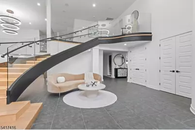 84 Shrewsbury Dr, Livingston, NJ 07039 - Photo 4