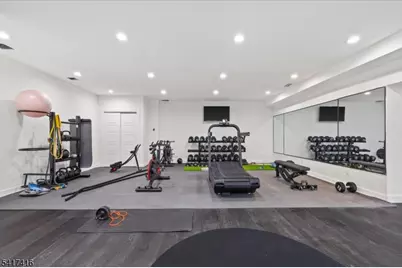 84 Shrewsbury Dr, Livingston, NJ 07039 - Photo 26