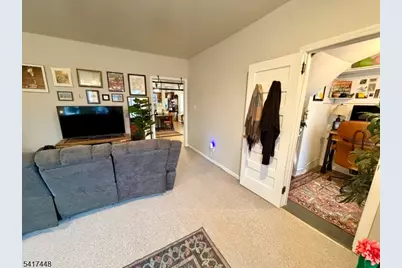 33 Apt2 Claremont Ave, Montclair, NJ 07042 - Photo 4