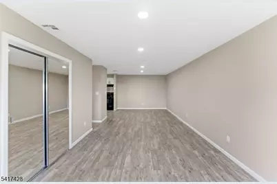 100 Watsessing Ave #5, Bloomfield Twp., NJ 07003 - Photo 18